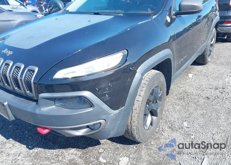 2016 Jeep Cherokee Trailhawk from USA, damaged, VIN 1C4PJMBS6GW162742